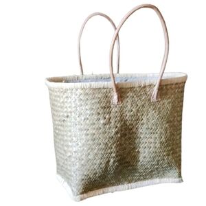 Large Hand crafted Raffia,straws beach basket tote with brown handle